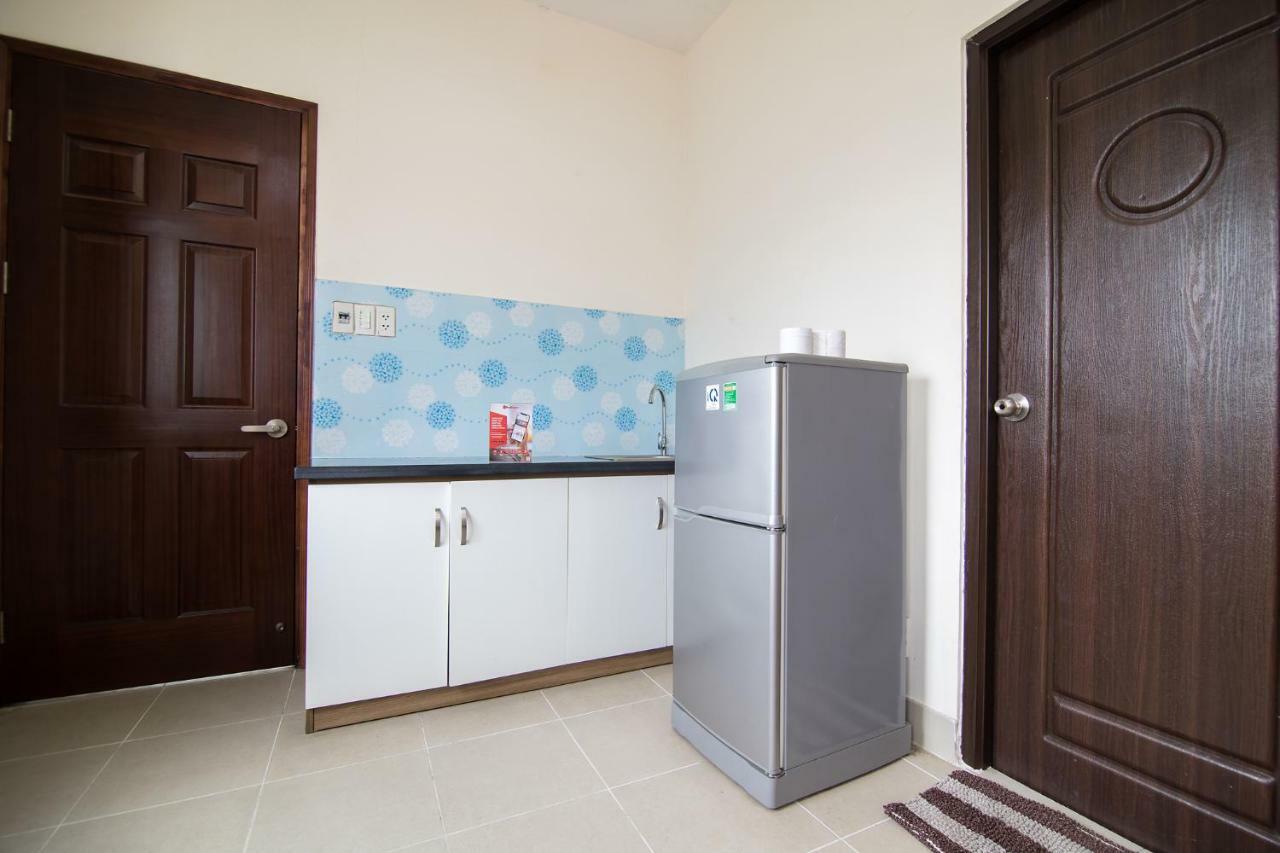 Reddoorz @ Hai Ba Trung Street Ho Si Minh-város Kültér fotó
